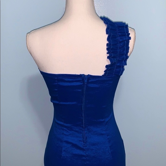 Blue Dress One Shoulder Size Small - Picture 7 of 16